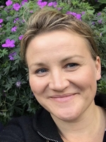 Nina Ernst